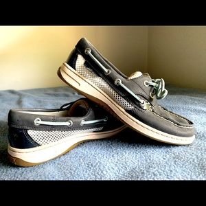 Sperry topsiders ☀️PERFECT SUMMER SHOE!☀️ Size 6.5
